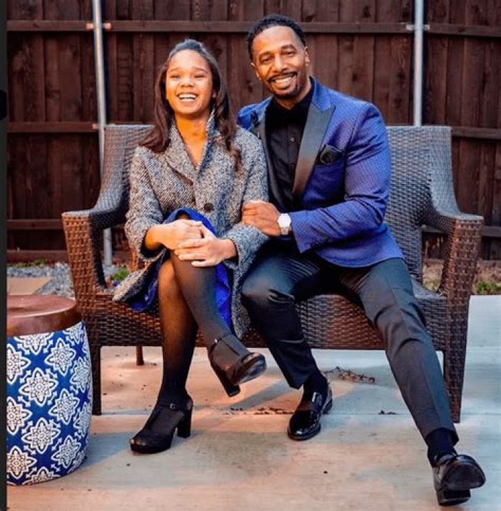 Donovan Powell Biography, Age, Height, Wife, Net Worth, Family