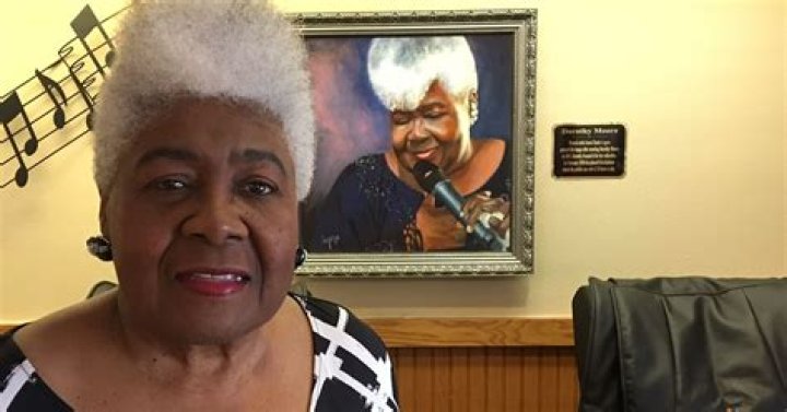 Dorothy Moore biografía, edad, altura, esposa, net worth, familia