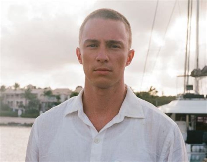 Drew Starkey Biography, Age, Height, Wife, Net Worth, Family