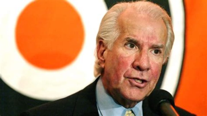 Ed Snider Biography, Age, Height, Wife, Net Worth, Family