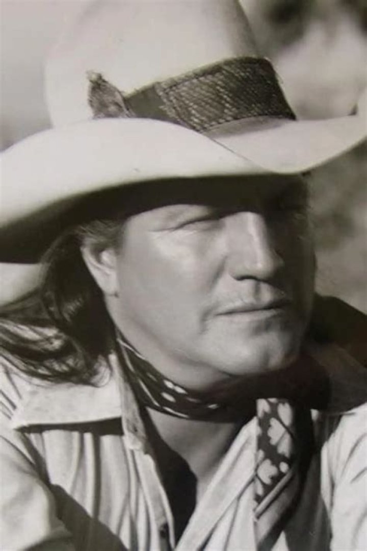 Eddie Little Biography, Age, Height, Wife, Net Worth, Family