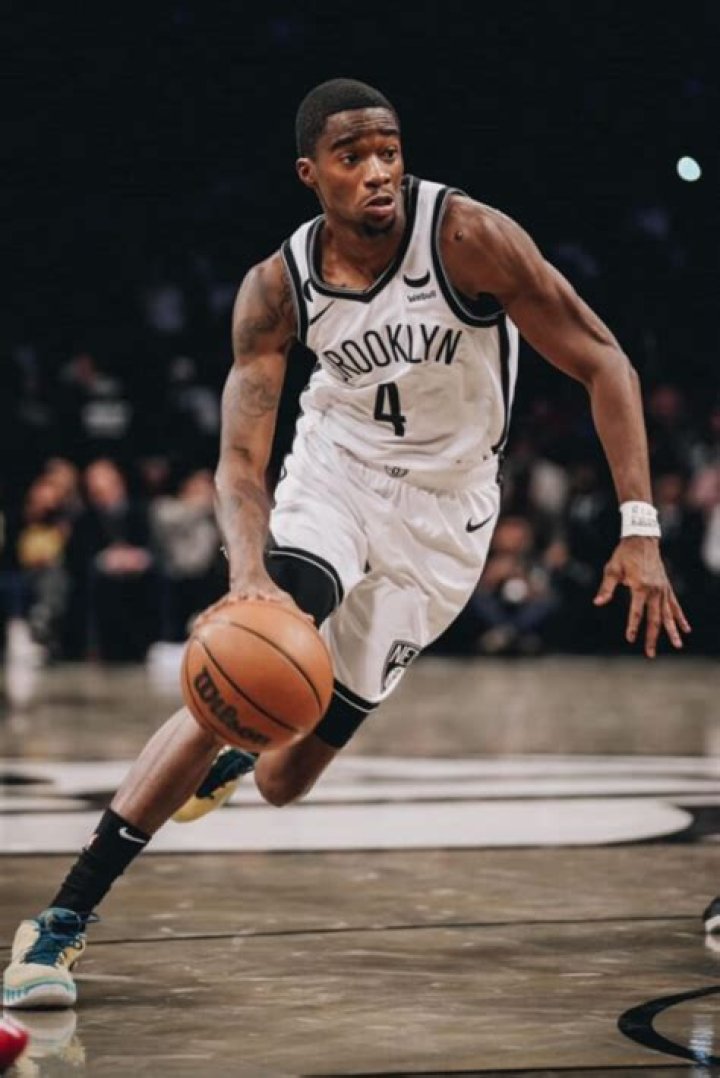 Edmond Sumner biografía, edad, altura, esposo, net worth, familia