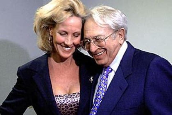 Edward L. Masry Biography, Age, Height, Wife, Net Worth and Family