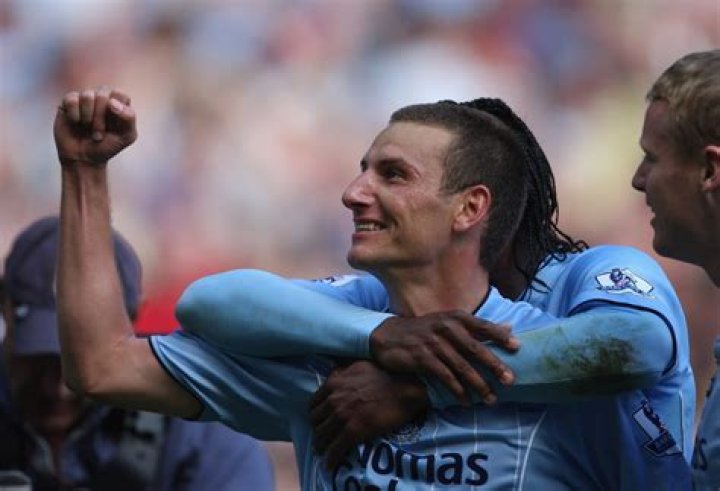 Elano biografía, edad, altura, esposo, net worth, familia