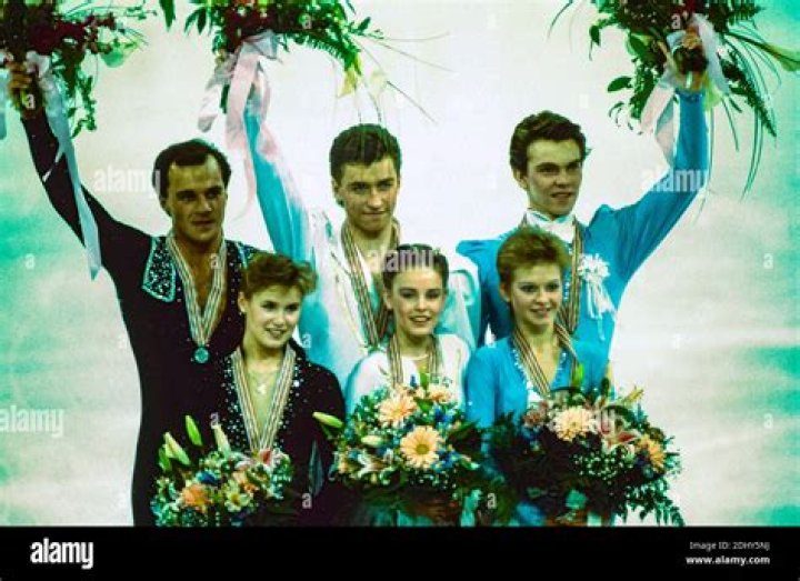 Elena Bechke biografía, edad, altura, esposa, net worth, familia