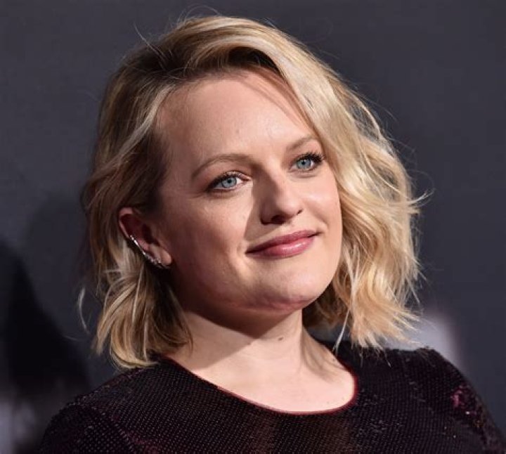 Elisabeth Moss Biography, Age, Height, Husband, Net Worth, Family