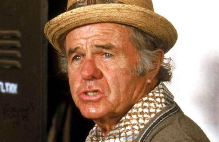 Elisha Cook Jr. biografía, edad, altura, esposo, net worth, familia