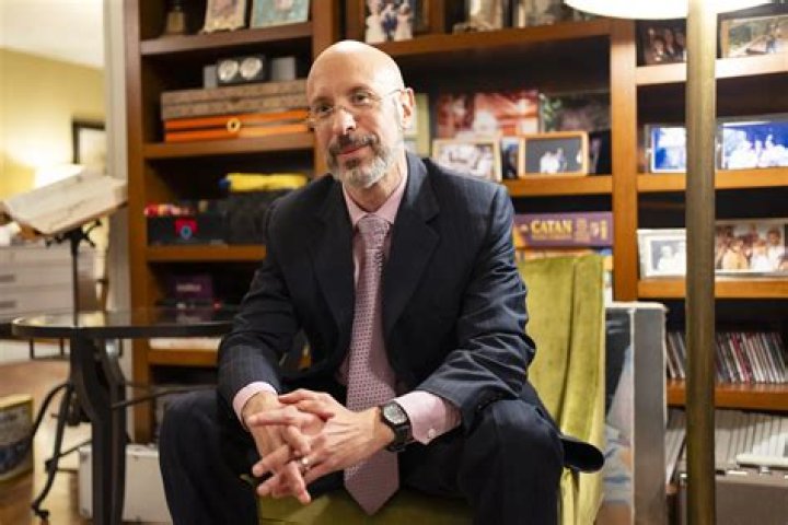 Elisha Wiesel Biography, Age, Height, Wife, Net Worth, Family