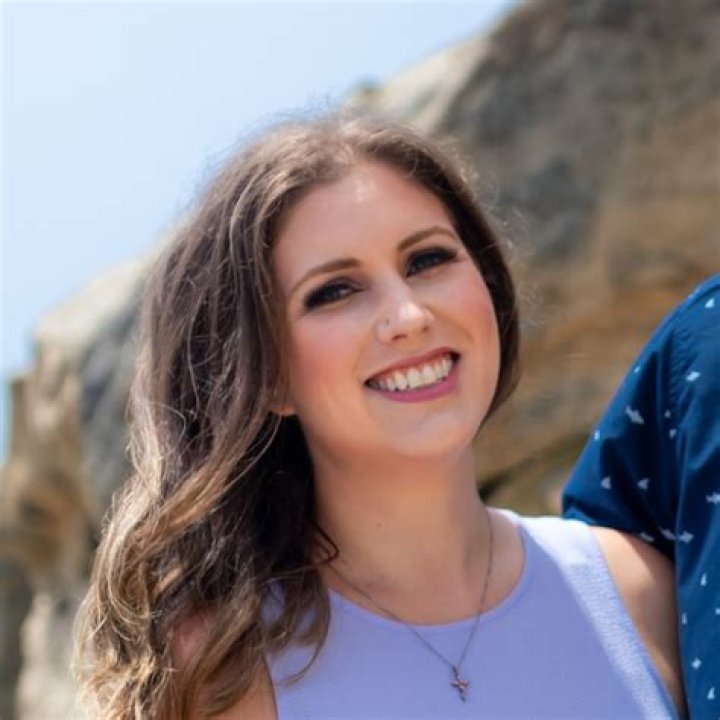 Elizabeth Furedi Biography, Age, Height, Husband, Net Worth, Family