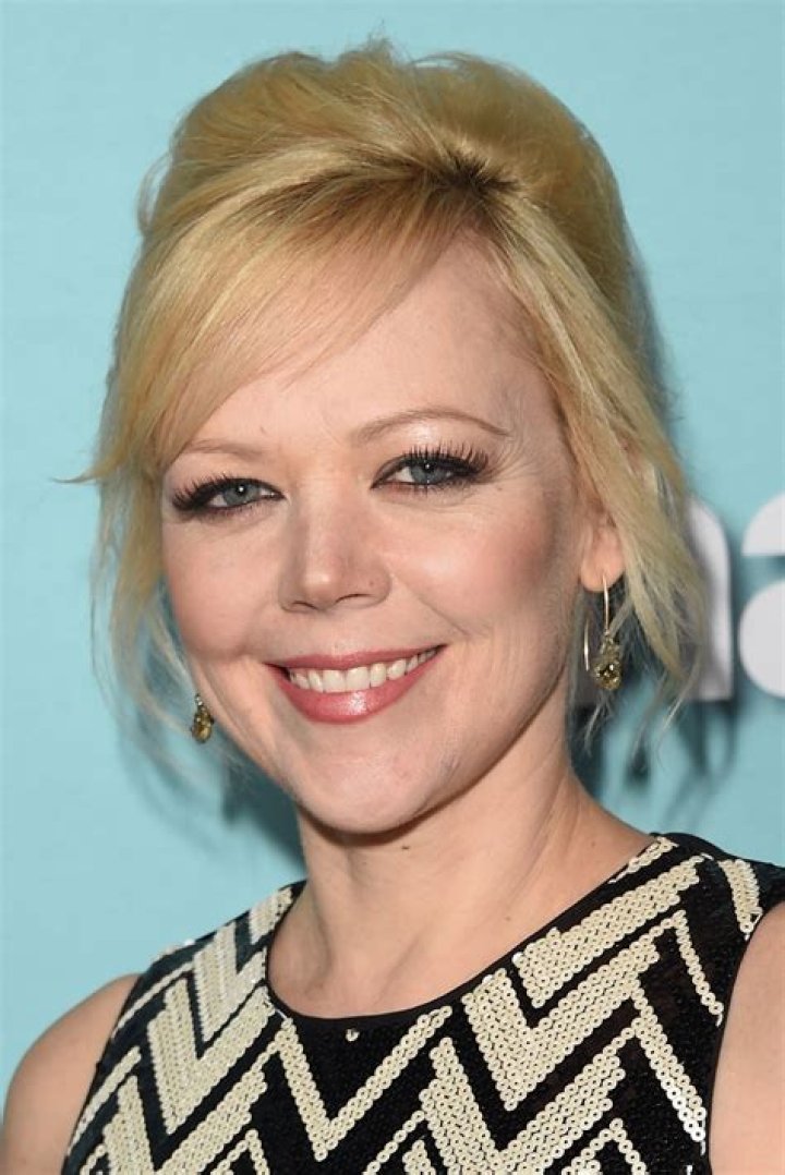 Emily Bergl Biography, Age, Height, Husband, Net Worth, Family
