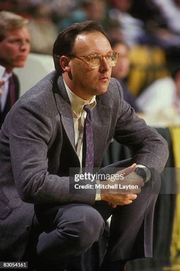 Ernie Nestor Biography, Age, Height, Wife, Net Worth and Family