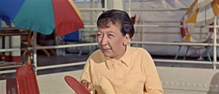 Esma Cannon Biography, Age, Height, Husband, Net Worth, Family