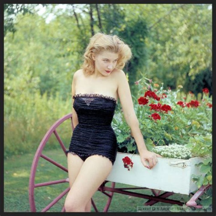 Eva Lynd Biography, Age, Height, Husband, Net Worth, Family