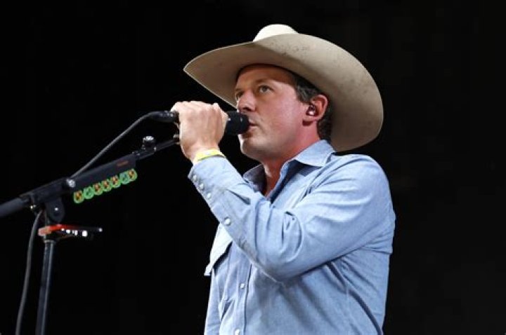 Evan Felker Biography, Age, Height, Wife, Net Worth, Family