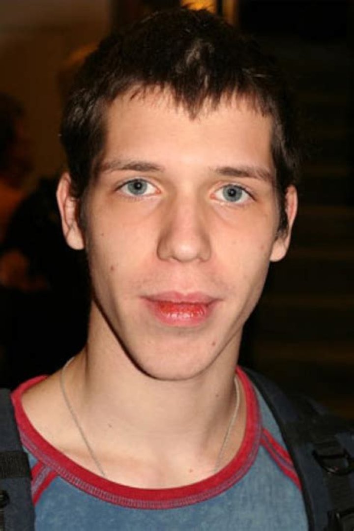 Evgeniy Kharlanov Biography, Age, Height, Wife, Net Worth, Family