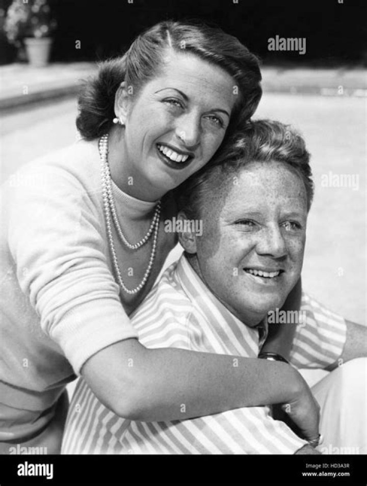 Evie Wynn Johnson Biography, Age, Height, Husband, Net Worth, Family