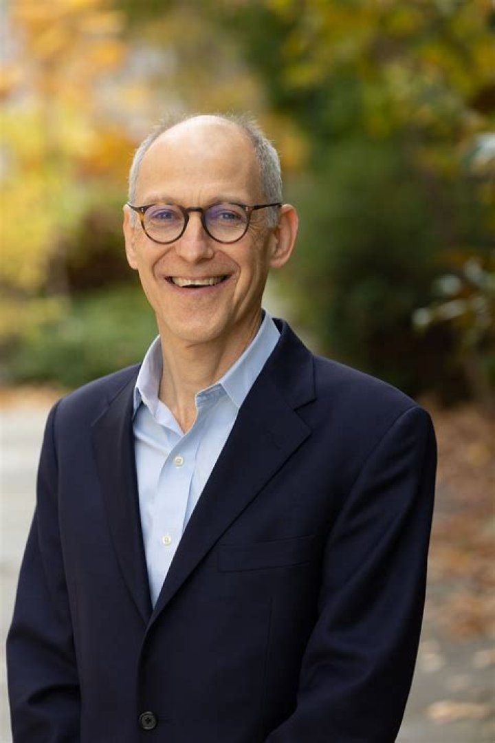 Ezekiel Emanuel Biography, Age, Height, Wife, Net Worth, Family
