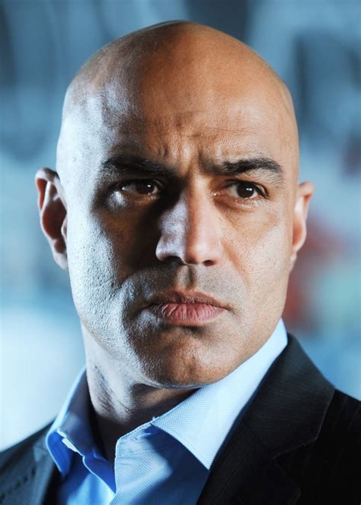 Faran Tahir Biography, Age, Height, Wife, Net Worth, Family