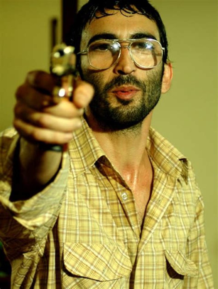 Firat Tanis Biography, Age, Height, Wife, Net Worth, Family