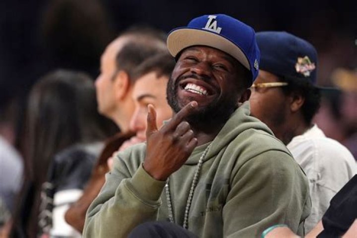 Floyd Mayweather Jr. Biography, Age, Height, Wife, Net Worth, Family