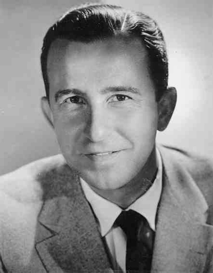 Frank De Vol Biography, Age, Height, Wife, Net Worth, Family