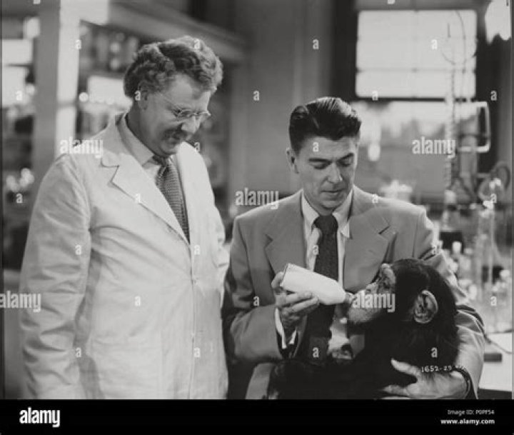 Frederick De Cordova Biography, Age, Height, Wife, Net Worth, Family