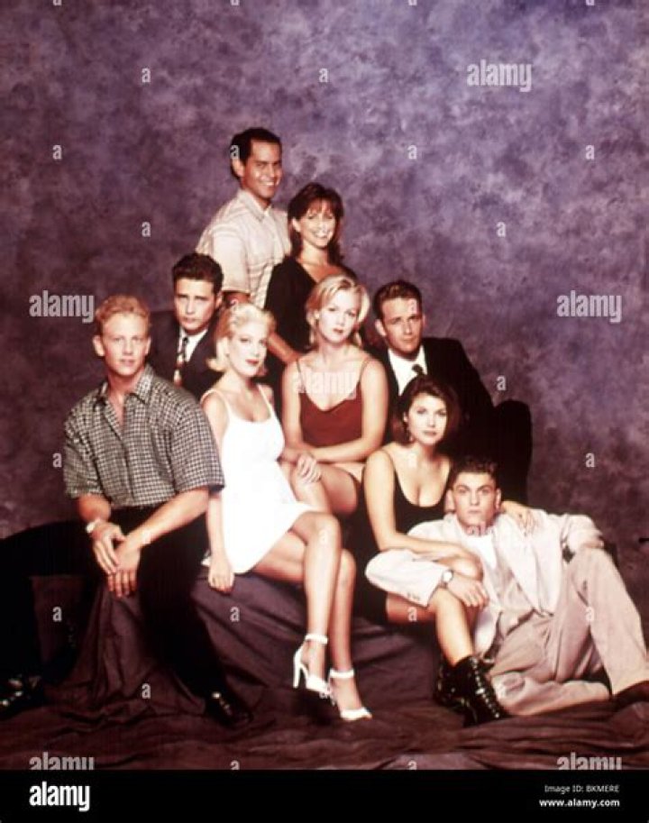 Gabrielle Carteris biografía, edad, altura, esposa, net worth, familia