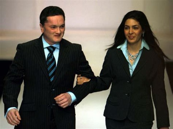 Gautam Singhania Biography, Age, Height, Wife, Net Worth, Family