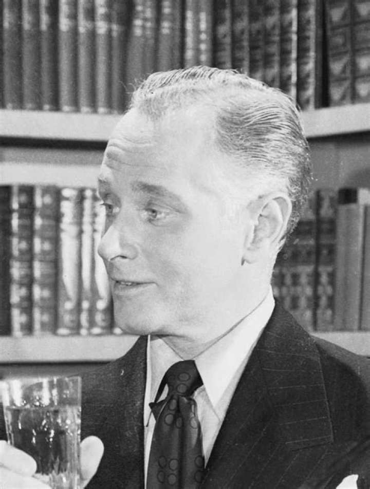 George Macready Biography, Age, Height, Wife, Net Worth, Family