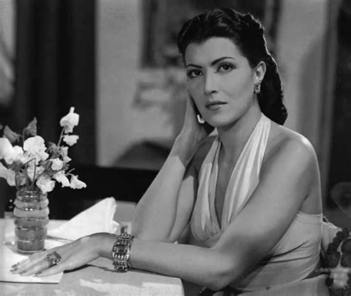 Gloria Marín Biography, Age, Height, Husband, Net Worth, Family