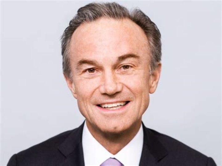 Greg Fleming Biography, Age, Height, Wife, Net Worth, Family