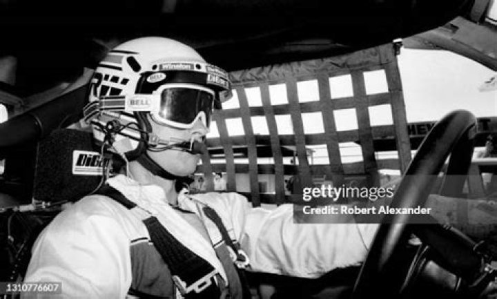 Greg Sacks Biography, Age, Height, Wife, Net Worth, Family