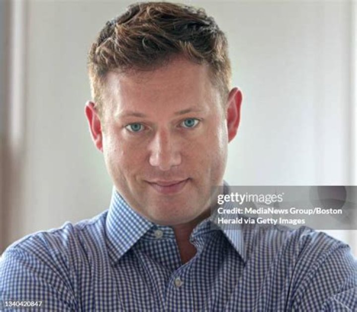 Greg Selkoe Biography, Age, Height, Wife, Net Worth, Family