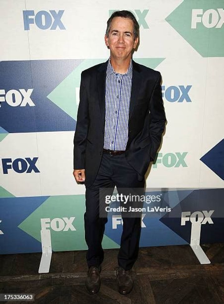 Gregg Binkley Biography, Age, Height, Wife, Net Worth, Family