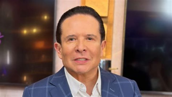 Gustavo Adolfo Infante biografía, edad, altura, esposo, net worth, familia