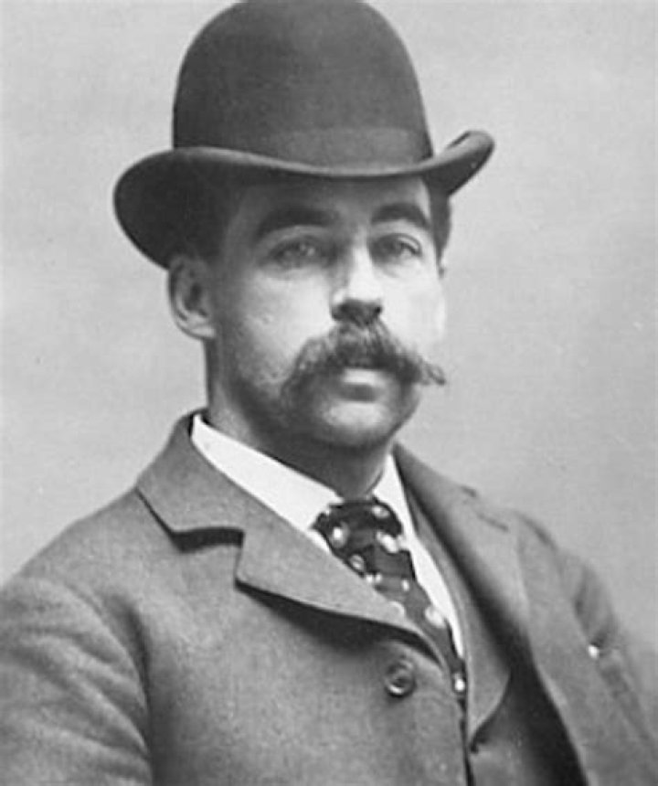 H.H. Holmes Biography, Age, Height, Wife, Net Worth, Family
