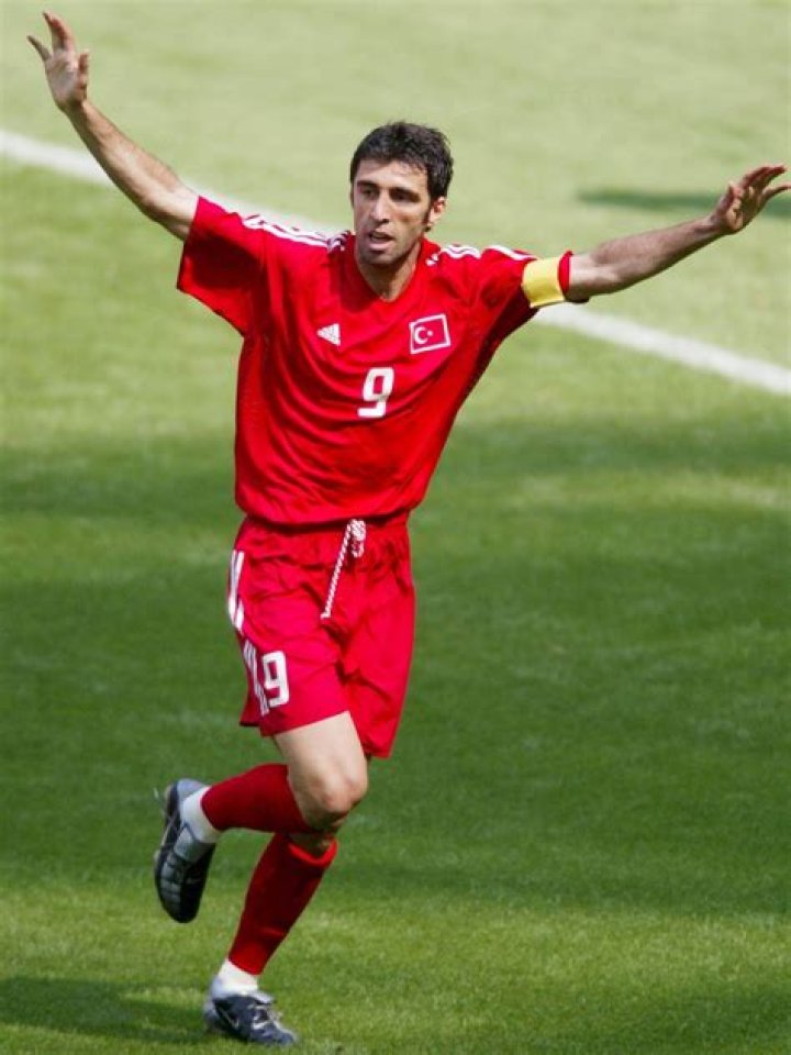 Hakan Sükür Biography, Age, Height, Wife, Net Worth, Family