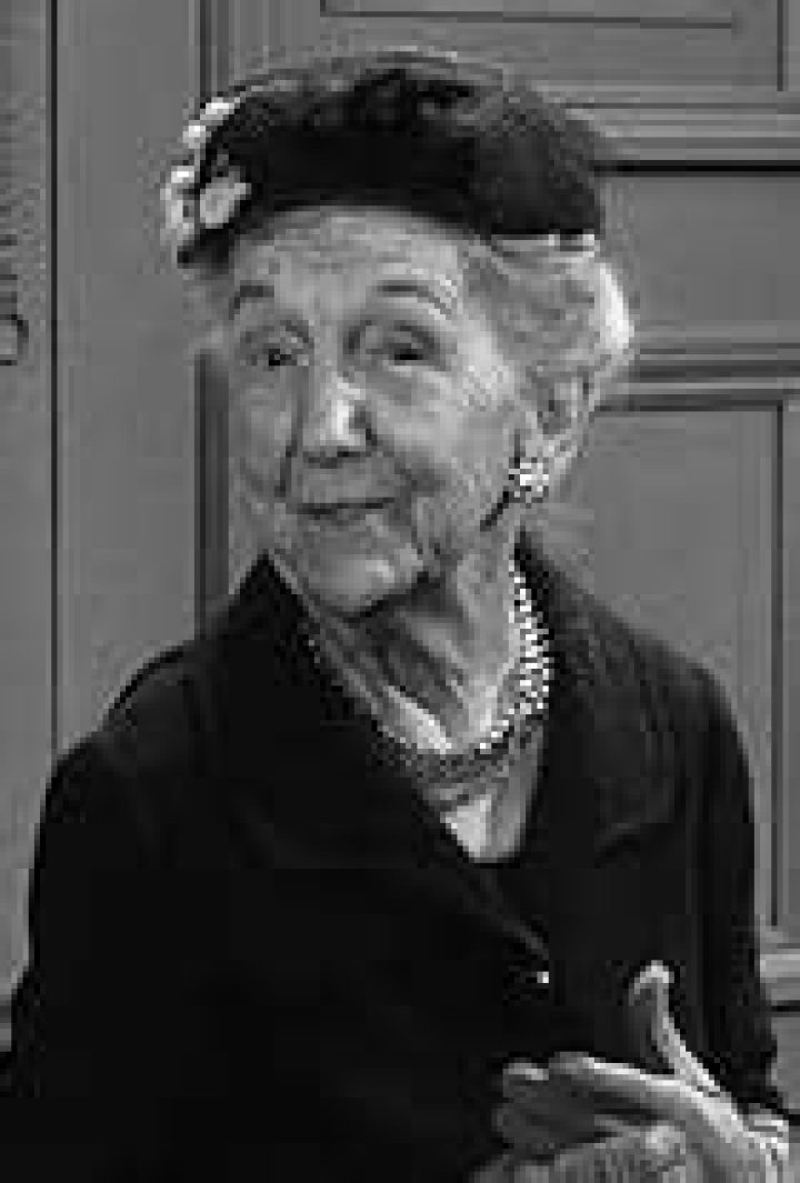 Hallene Hill Biography, Age, Height, Husband, Net Worth, Family