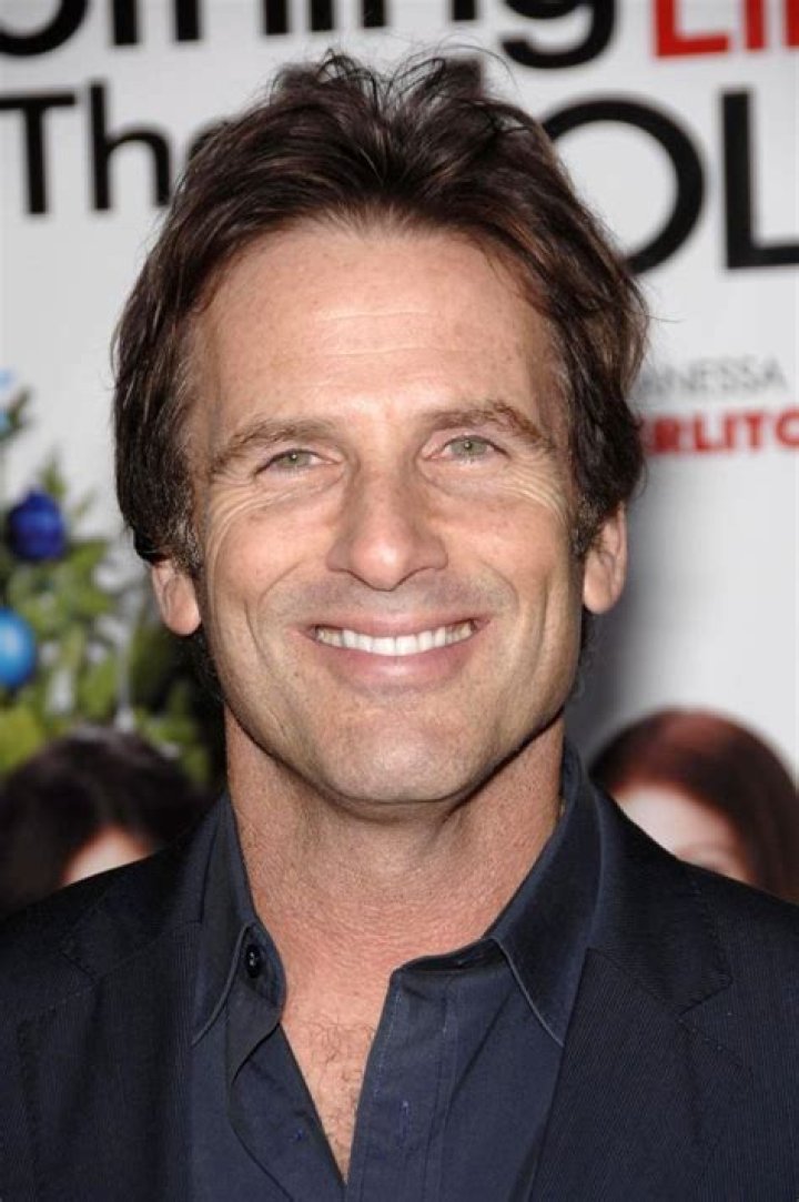 Hart Bochner Biography, Age, Height, Wife, Net Worth, Family