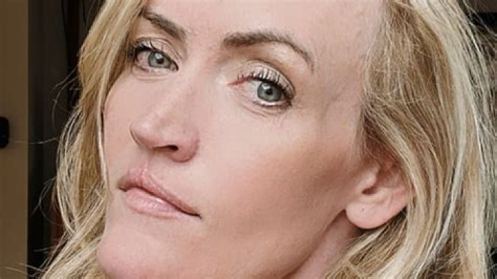 Heather Armstrong biografía, edad, altura, esposa, net worth, familia