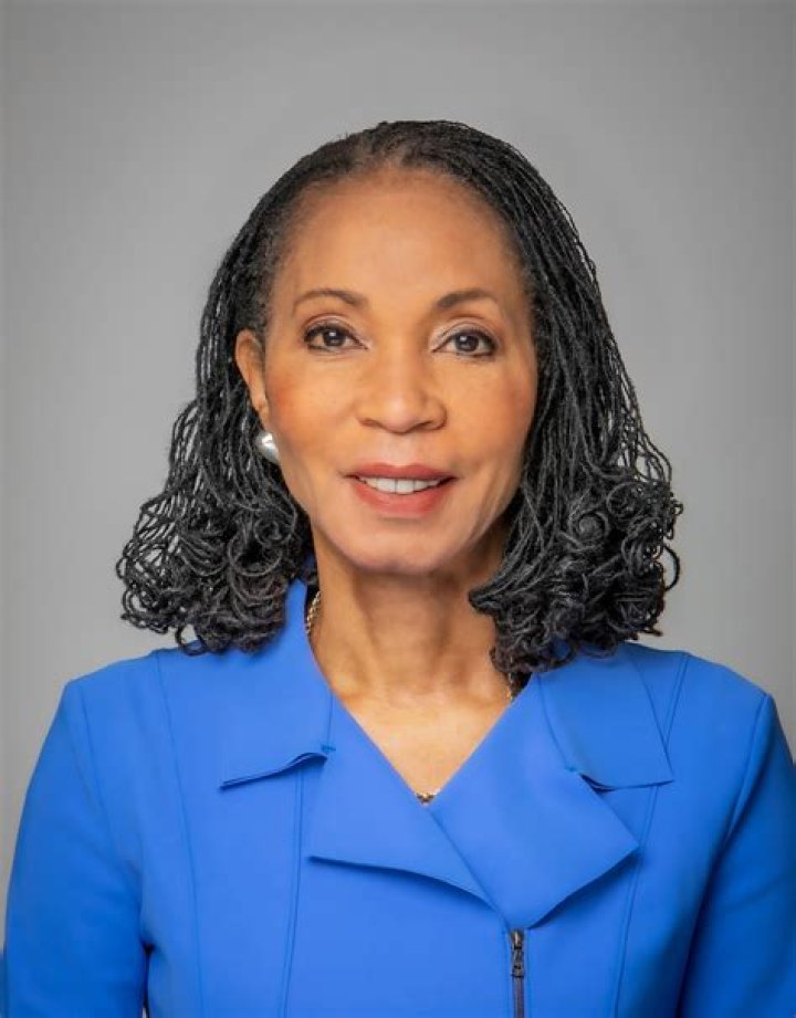 Helene D. Gayle Biography, Age, Height, Husband, Net Worth, Family