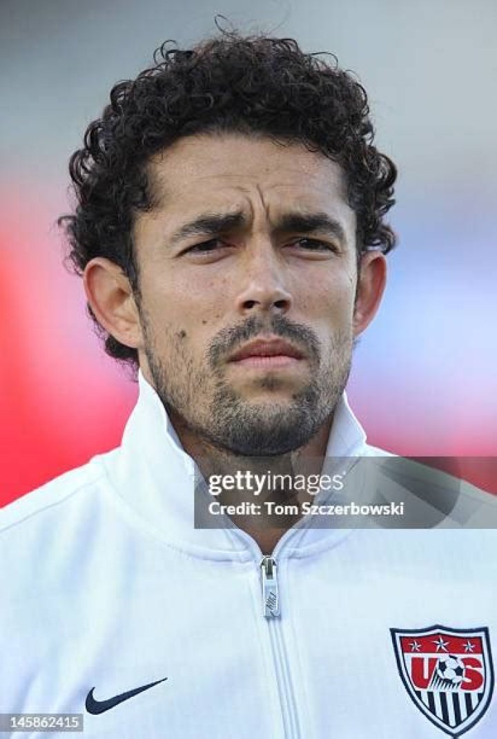 Herculez Gomez Biography, Age, Height, Wife, Net Worth, Family