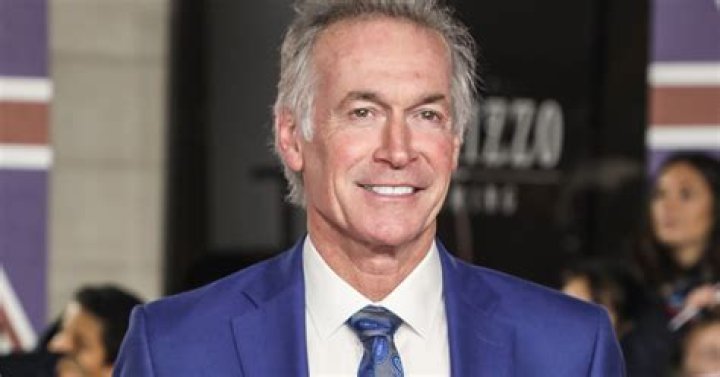 Hilary Jones Biography, Age, Height, Wife, Net Worth, Family