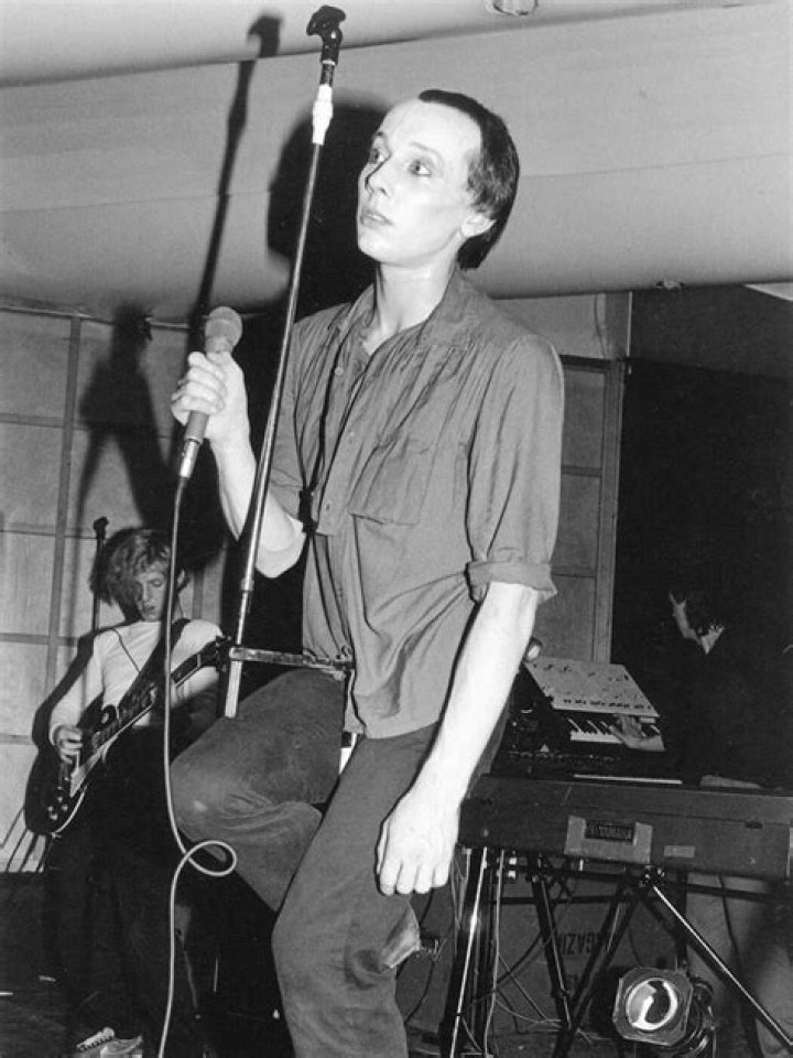 Howard Devoto Biography, Age, Height, Wife, Net Worth, Family