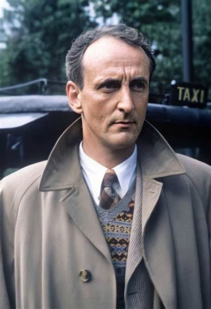 Hugh Fraser Biography, Age, Height, Wife, Net Worth, Family