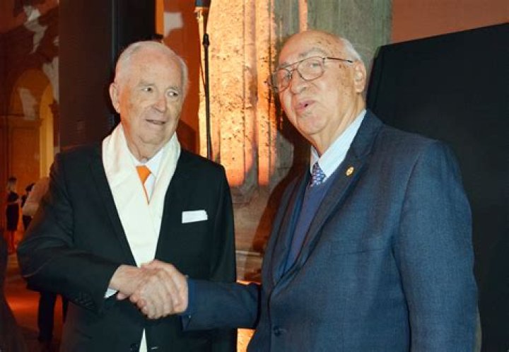 Hugo Salinas Price biografía, edad, altura, esposo, net worth, familia