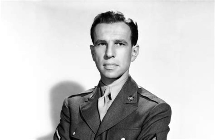Hume Cronyn Biography, Age, Height, Wife, Net Worth, Family