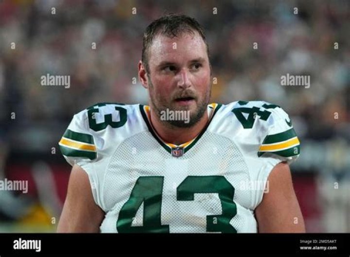 Hunter Bradley Biography, Age, Height, Wife, Net Worth, Family