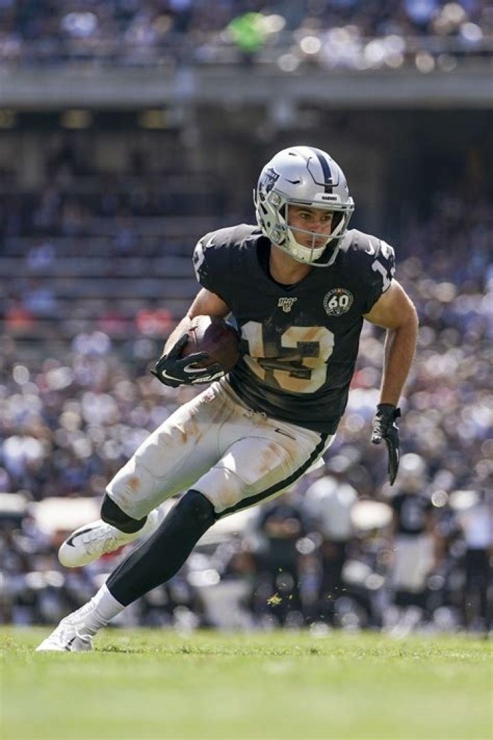 Hunter Renfrow Biography, Age, Height, Wife, Net Worth, Family