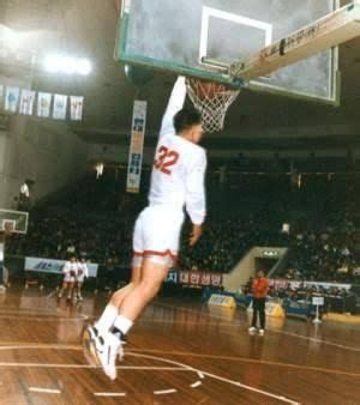 Hyun Joo-yup Biography, Age, Height, Wife, Net Worth, Family